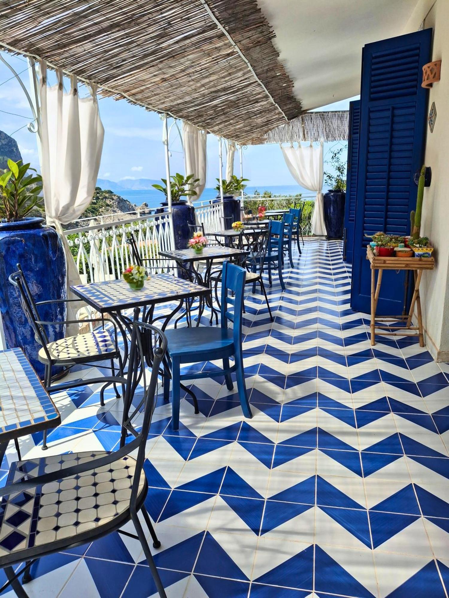 Vfh Villa Flavia Eco B&B - 50 Metri Dal Mare Санта-Флавія Екстер'єр фото